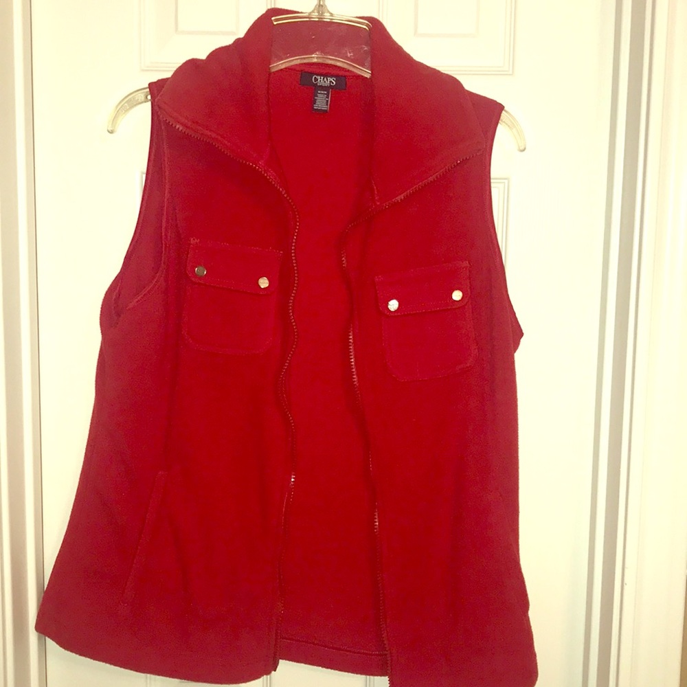 Chaps sport fleece vest